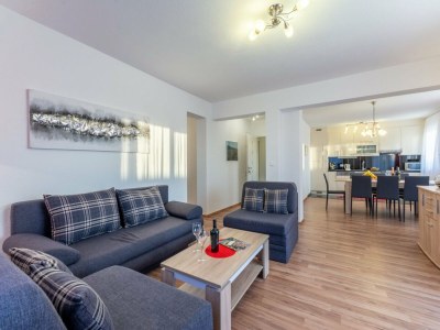 Apartment Apartments Palma - Two Bedroom Apartment with Balcony and Sea View  ( Veliki ) - Features photo 22