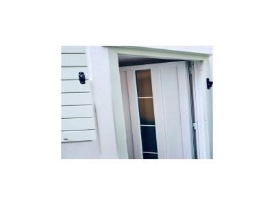 Apartment Dalmatian White Shell Apartment- Two Bedroom Apartment - Outdoor photo 2