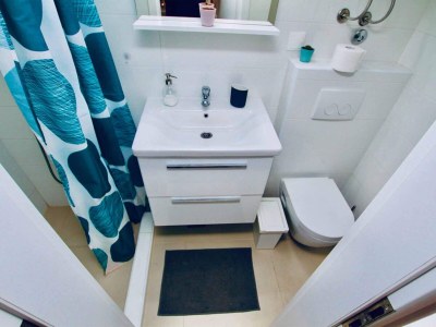 Apartment Dalmatian White Shell Apartment- Two Bedroom Apartment - Features photo 7