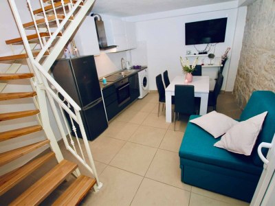 Apartment Dalmatian White Shell Apartment- Two Bedroom Apartment - Outdoor photo 38