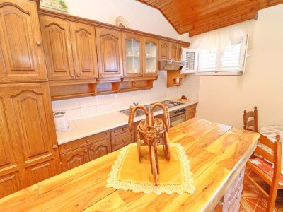 Apartment Apartments Peselj-One Bedroom Apartment with Balcony and Sea View ( 2 ) - Features photo 4