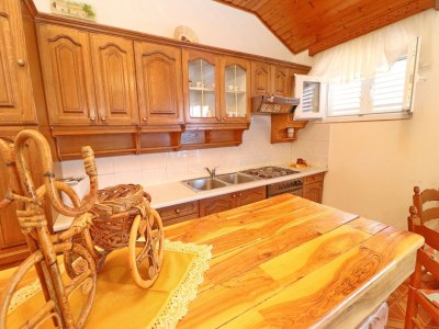 Apartment Apartments Peselj-One Bedroom Apartment with Balcony and Sea View ( 2 ) - Features photo 12