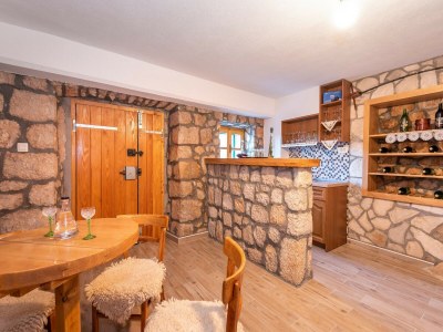 Villa Villa Lazini Dvori - Two Bedroom Stone House Villa with Private Pool - Features photo 10