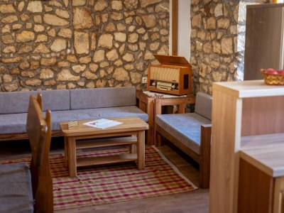 Villa Villa Lazini Dvori - Two Bedroom Stone House Villa with Private Pool - Features photo 20