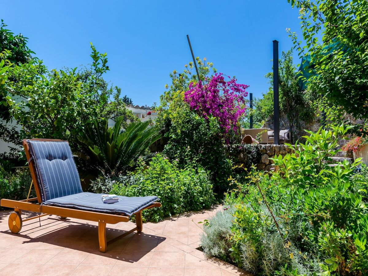 Apartment Private Garden Apartment Dubrovnik - Two-Bedroom Apartment with Garden and Terrace