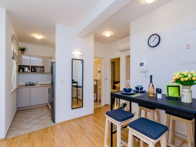 Apartment Private Garden Apartment Dubrovnik - Two-Bedroom Apartment with Garden and Terrace - Features photo 20