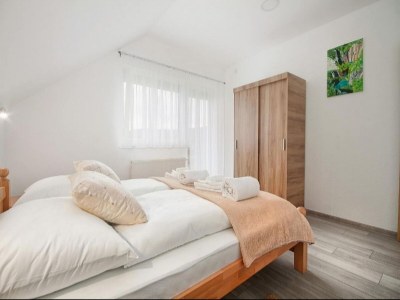 Apartment Apartment Josipa- Two-Bedroom Apartment - Features photo 17