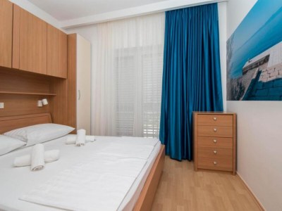 Apartment Apartments Antonio - One Bedroom Apartment with Balcony - 1 - Features photo 7