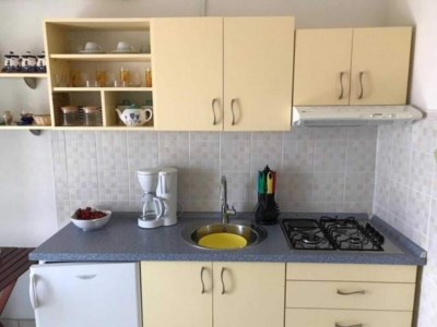 Apartment Apartments Paloc - One-Bedroom Apartment with Balcony (Zeleni) in Brač - Apartment