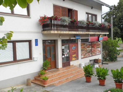Apartment Apartments & Rooms Rendulić - One Bedroom Apartment with Balcony - Apartment