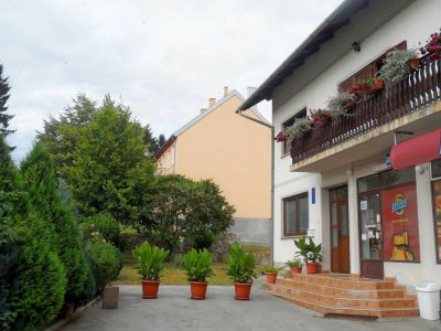 Apartment Apartments & Rooms Rendulić - One Bedroom Apartment with Balcony - Outdoor photo 6
