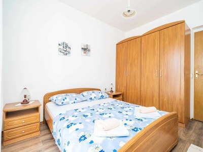 Apartment Apartment Bobić- Three Bedroom Apartment with Balcony and Sea View - Features photo 32
