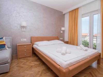 Apartment Apartments Antonio - One Bedroom Apartment with Balcony and Sea View - 3 - Features photo 10