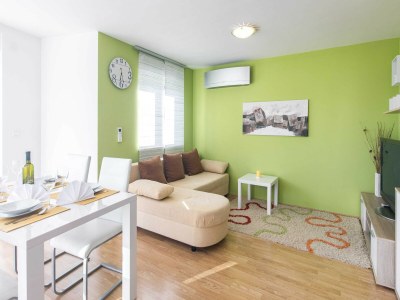 Apartment Apartment Salvagno - Two Bedroom Apartment with Balcony and Sea View - Features photo 4