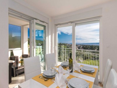 Apartment Apartment Salvagno - Two Bedroom Apartment with Balcony and Sea View - Features photo 6