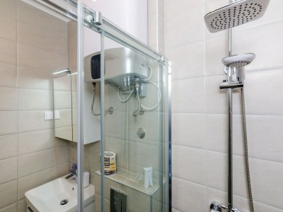 Apartment Apartments  L&M - Studio Apartment with Terrace (Vlahinić) - Features photo 10