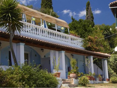 Apartment Romantic apartment in Mpenitses with shared pool - Outdoor photo 2
