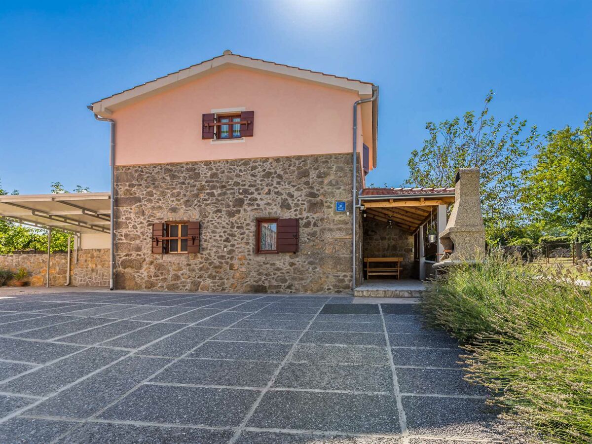 Holiday house Rustic holiday house VRH