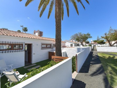 Apartment Zentraler Bungalow mit Pool - Outdoor photo 2