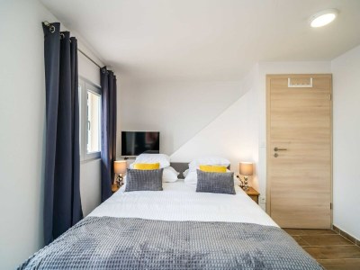 Apartment Argenta Rooms - Premium Double Room with Balcony (Argenta 2) - Features photo 17