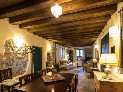 Holiday house Vicinia with garden in the castle - Features photo 33
