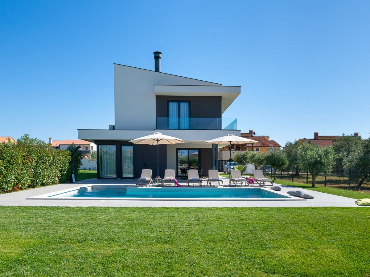 Villa Villa Arestea
