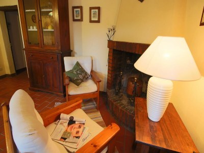Farmhouse Farmhouse in Umbria near Palazzo Bourbon - Features photo 33
