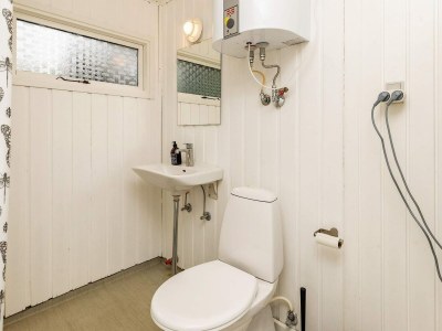 Holiday house 6 person holiday home in Hals-By Traum - Outdoor photo 5