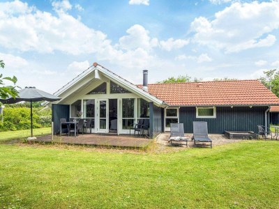 Holiday house 6 person holiday home in Hemmet-By Traum - Holiday house