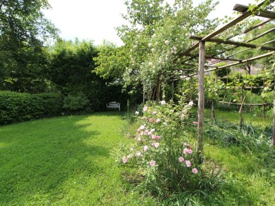 Holiday house Malerisches Ferienhaus in Belluno mit Gemeinschaftsgarten - Outdoor photo 15