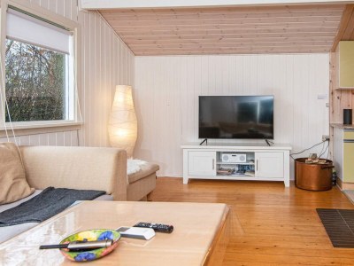 Holiday house 6 person holiday home in Hemmet-By Traum - Outdoor photo 9