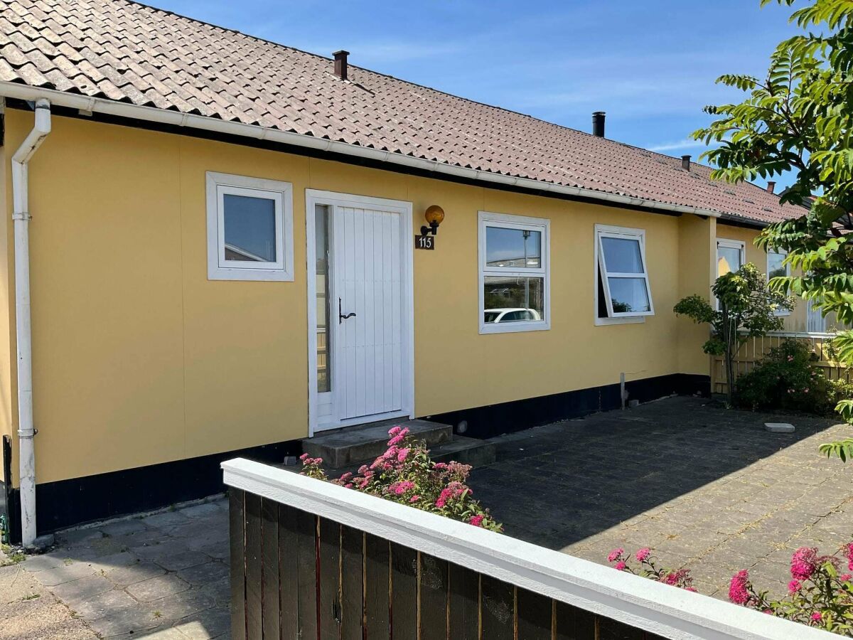 Holiday house 8 person holiday home in Skagen-By Traum