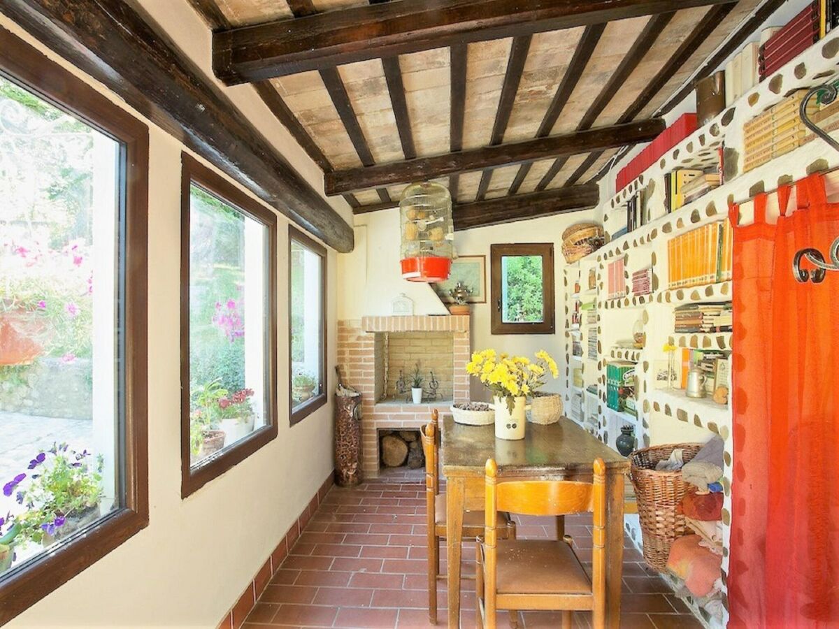 Villa Belvilla by OYO Molino del Gobbo