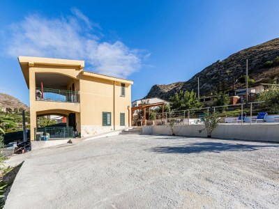 Villa Villa in Sicily with Pool in Realmonte - Villa