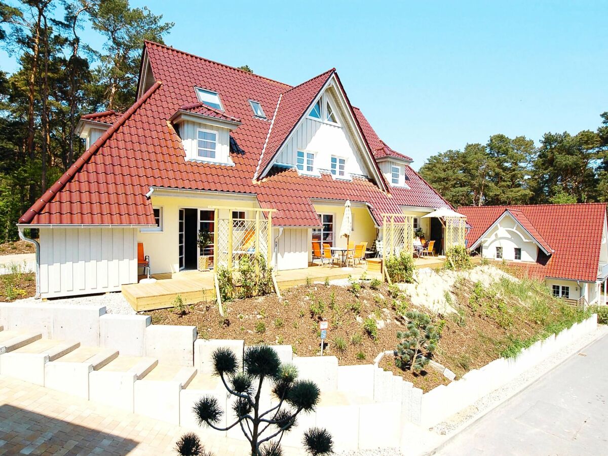 Apartment Reihenhaus Dünenwaldhaus Mitte in Trassenheide - Outdoor photo 2