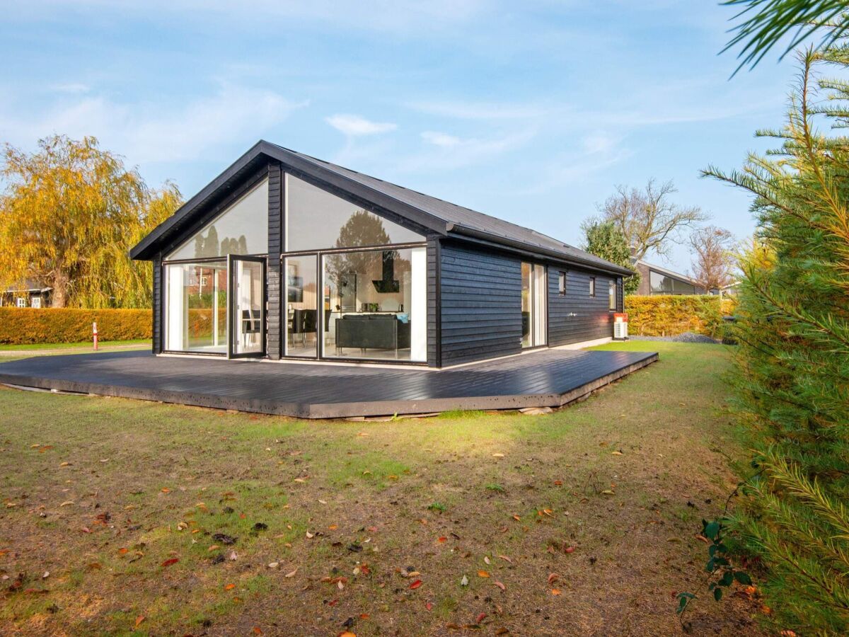 Holiday house Luxurioses Strandhaus mit Spa -- By Traum Ferienwohnungen - Outdoor photo 2