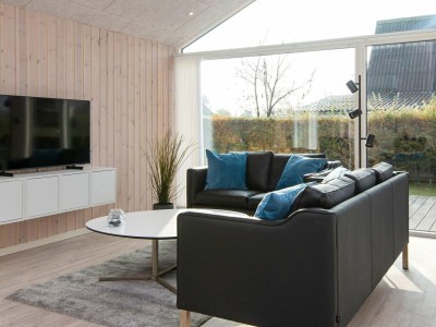 Holiday house Luxurioses Strandhaus mit Spa -- By Traum Ferienwohnungen - Outdoor photo 10