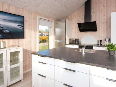 Holiday house Luxurioses Strandhaus mit Spa -- By Traum Ferienwohnungen - Outdoor photo 13