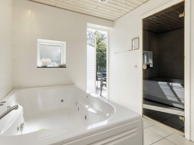 Holiday house 10 person holiday home in Væggerløse-By Traum - Outdoor photo 9