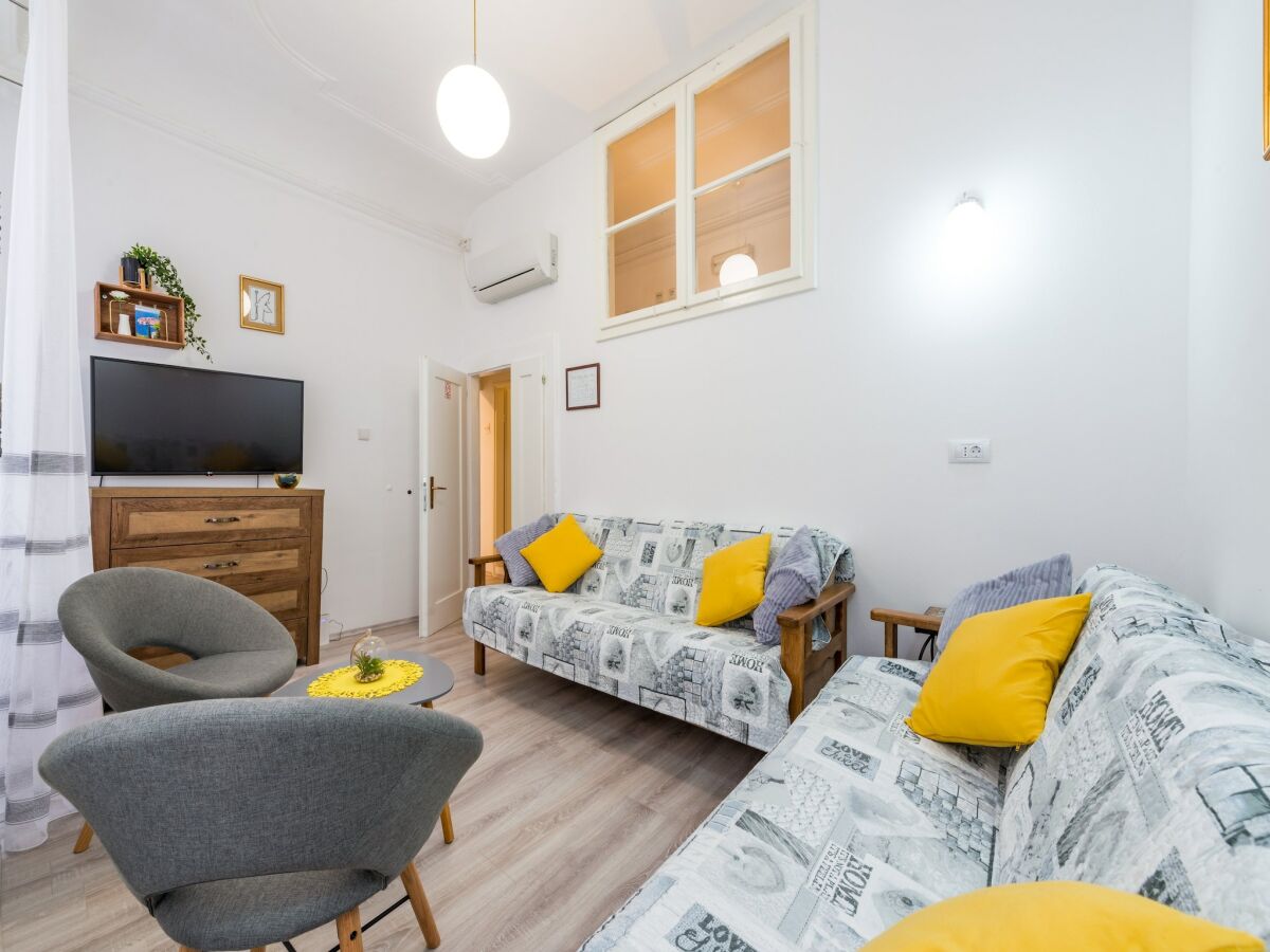 Apartment Apartment in Dubrovnik for 6 people