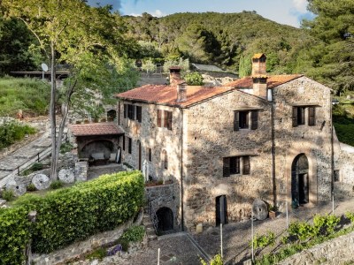 Holiday apartment Ehemalige Wassermühle Le Ferriere in Livorno - Holiday apartment