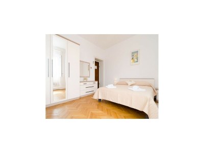Holiday house Holiday Home Patricija-Duplex Three Bedroom Apartment with Balcony and Sea View (A6+1) - Features photo 10