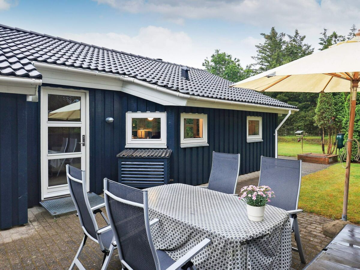 Holiday house 6 person holiday home in Hals - Outdoor photo 2