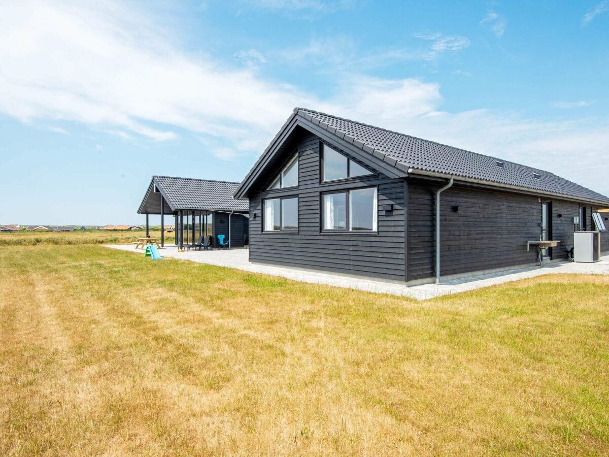 Holiday house Luxus-Ruckzug mit Pool -- By Traum Ferienwohnungen - Outdoor photo 3