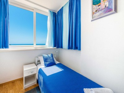 Apartment Blue Harmony Sea View Apartment - Two Bedroom Apartment with Balcony and Sea View - Features photo 19