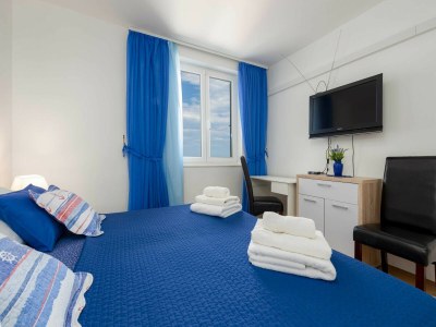 Apartment Blue Harmony Sea View Apartment - Two Bedroom Apartment with Balcony and Sea View - Features photo 23