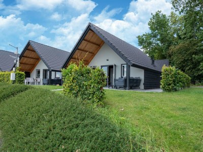 Holiday house Schönes Haus in Kerkdriel am Wasser - Outdoor photo 7