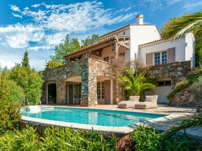 Villa Villa in Cavalaire with Sea View & Pool in Saint-Tropez - Villa