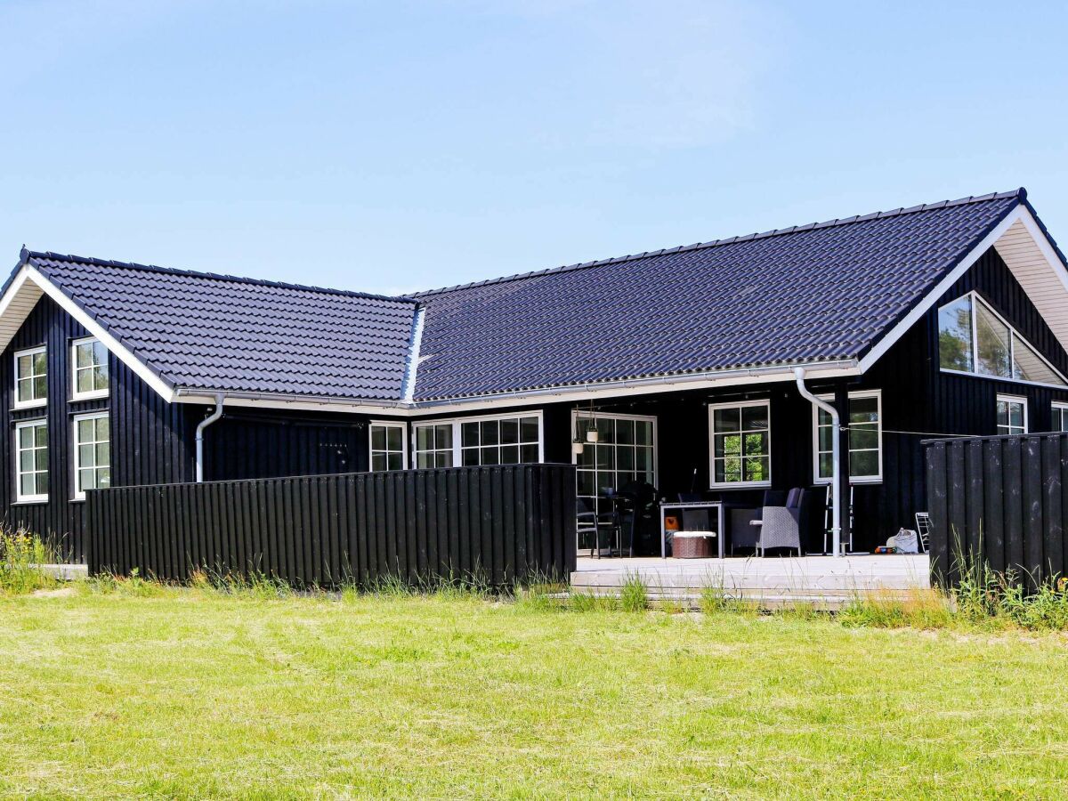 Holiday house 8 person holiday home in Hadsund-By Traum