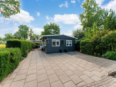 Holiday house Chalet in Reutum by Almelo Nordhorn Canal - Outdoor photo 8